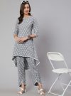 Grey Woven Asymmetric Hemline Printed Kurta With Pants