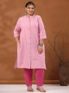 Women Plus Size Pink Self Weaved Straight Kurta With Solid Pant